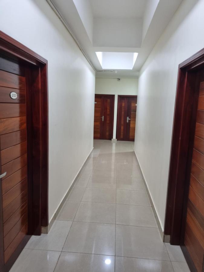 Eika Suites At Acacia Kampala Kültér fotó